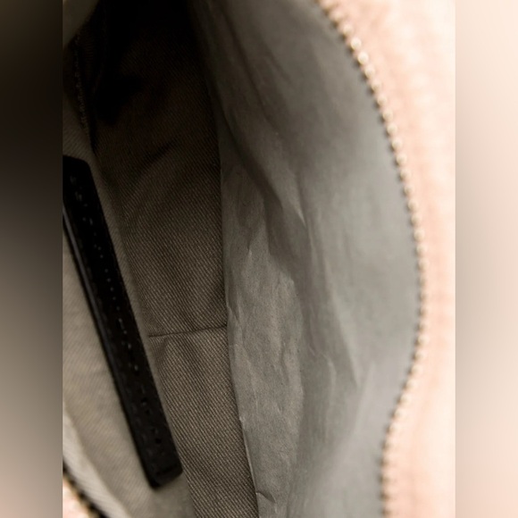 H.O.W. House Of Want - NWT Spendid Shoulder Crossbody, Toffee. - Picture 9 of 14